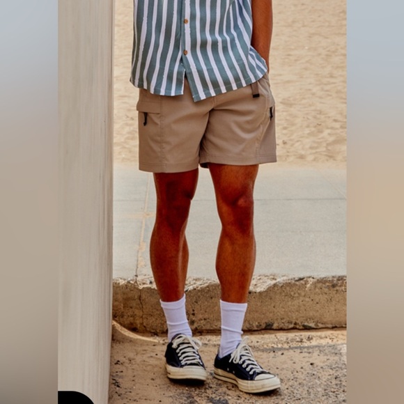 The North Face Other - THE NORTH FACE Class V Mens Belted Shorts size XL in excellent condition